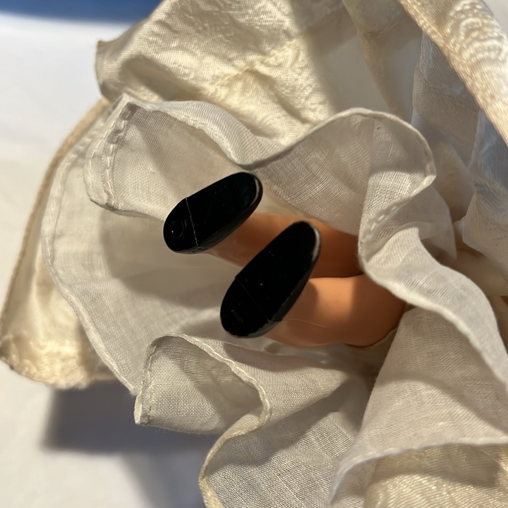BRIDE #86 Nancy Ann Storybook Dolls - Picture 10 of 16